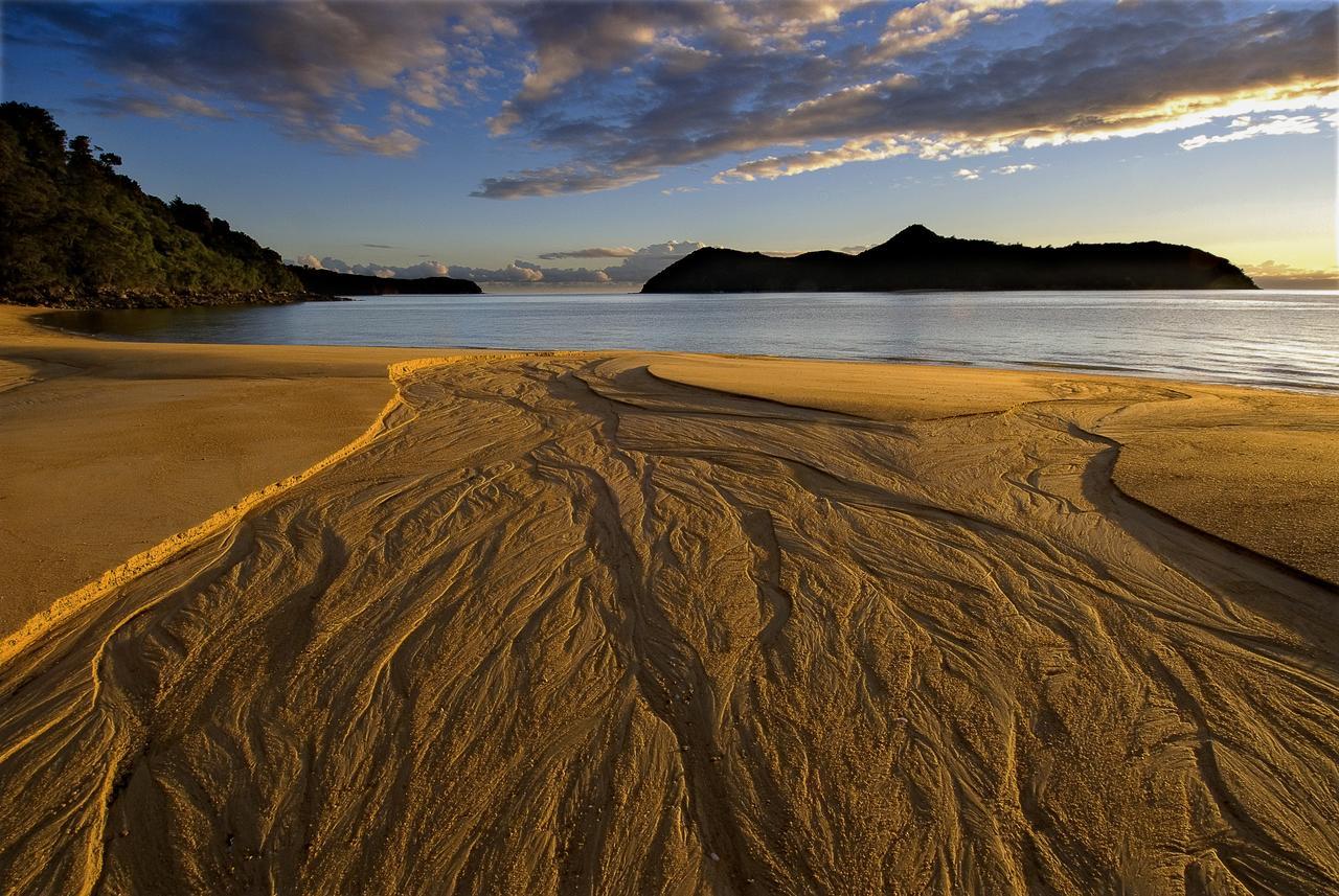 Abel Tasman Lodge Marahau Bagian luar foto