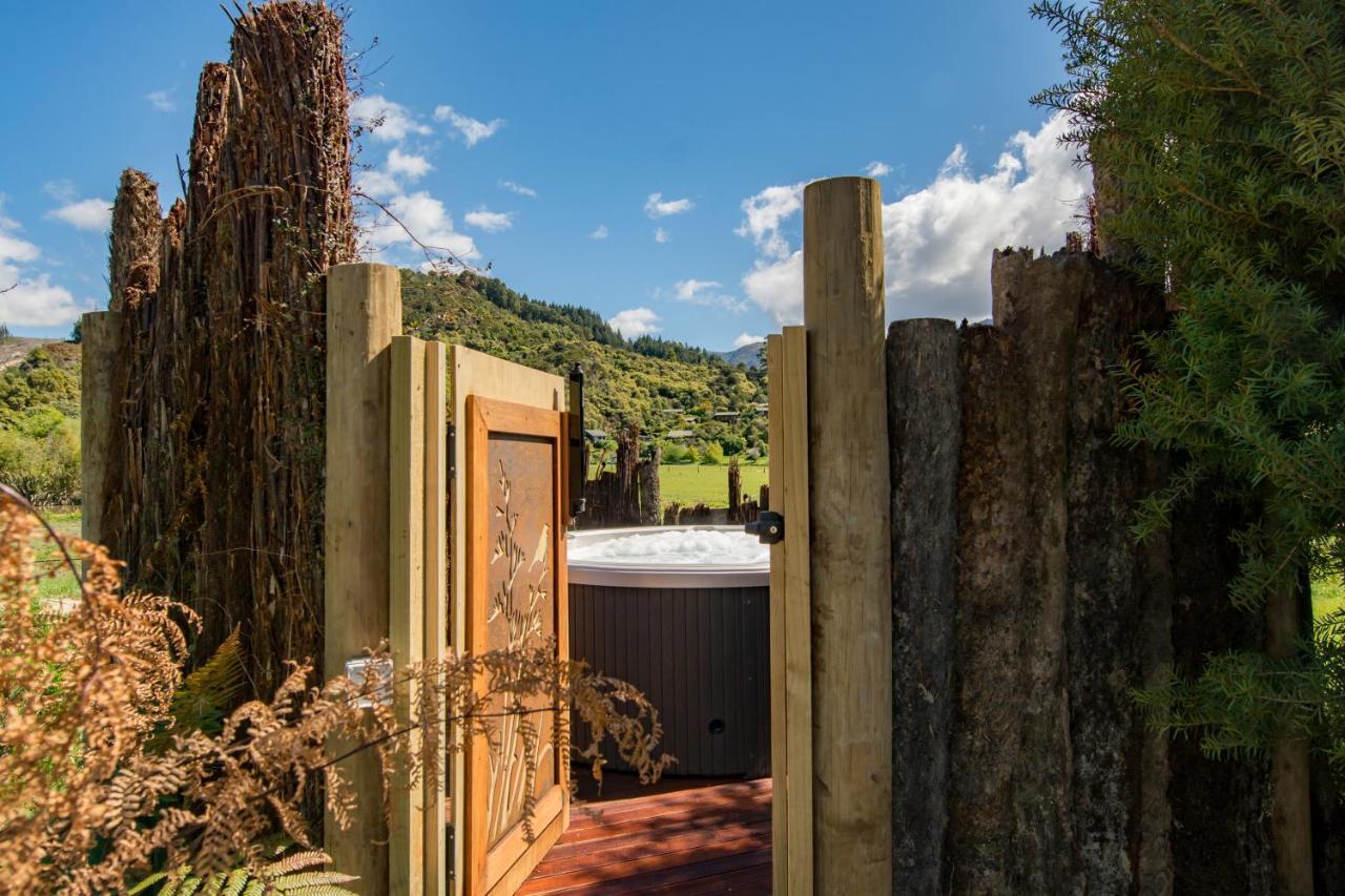 Abel Tasman Lodge Marahau Bagian luar foto
