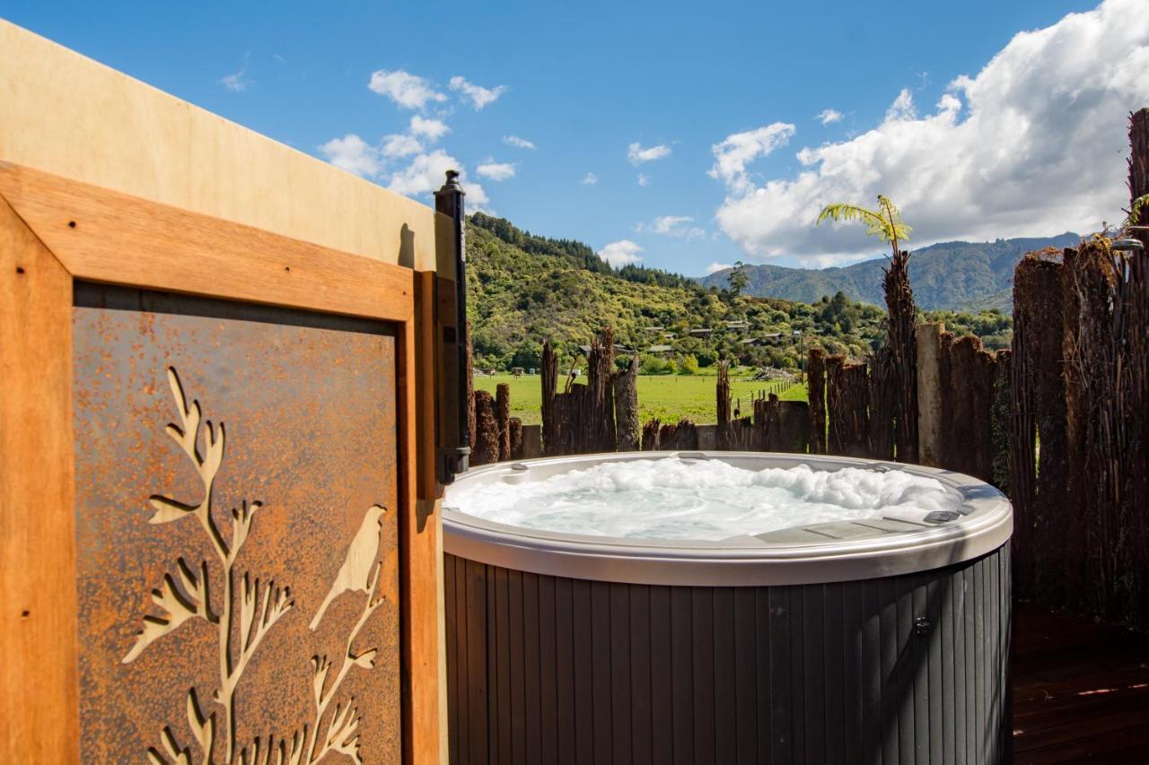 Abel Tasman Lodge Marahau Bagian luar foto
